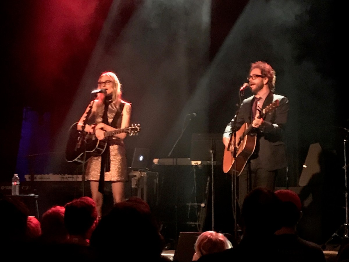 Song for Today: Hold&nbsp;On