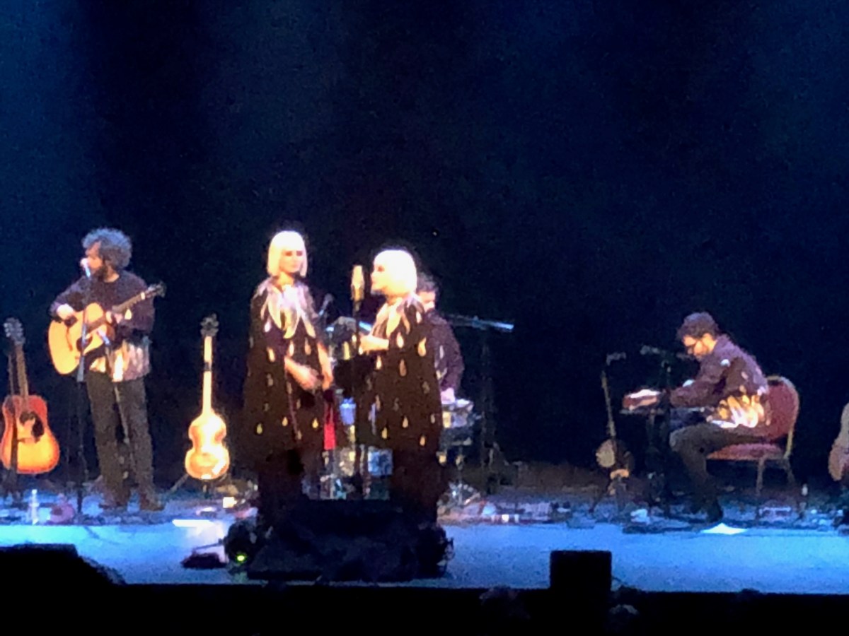 Song for Today: Dance Around&nbsp;It