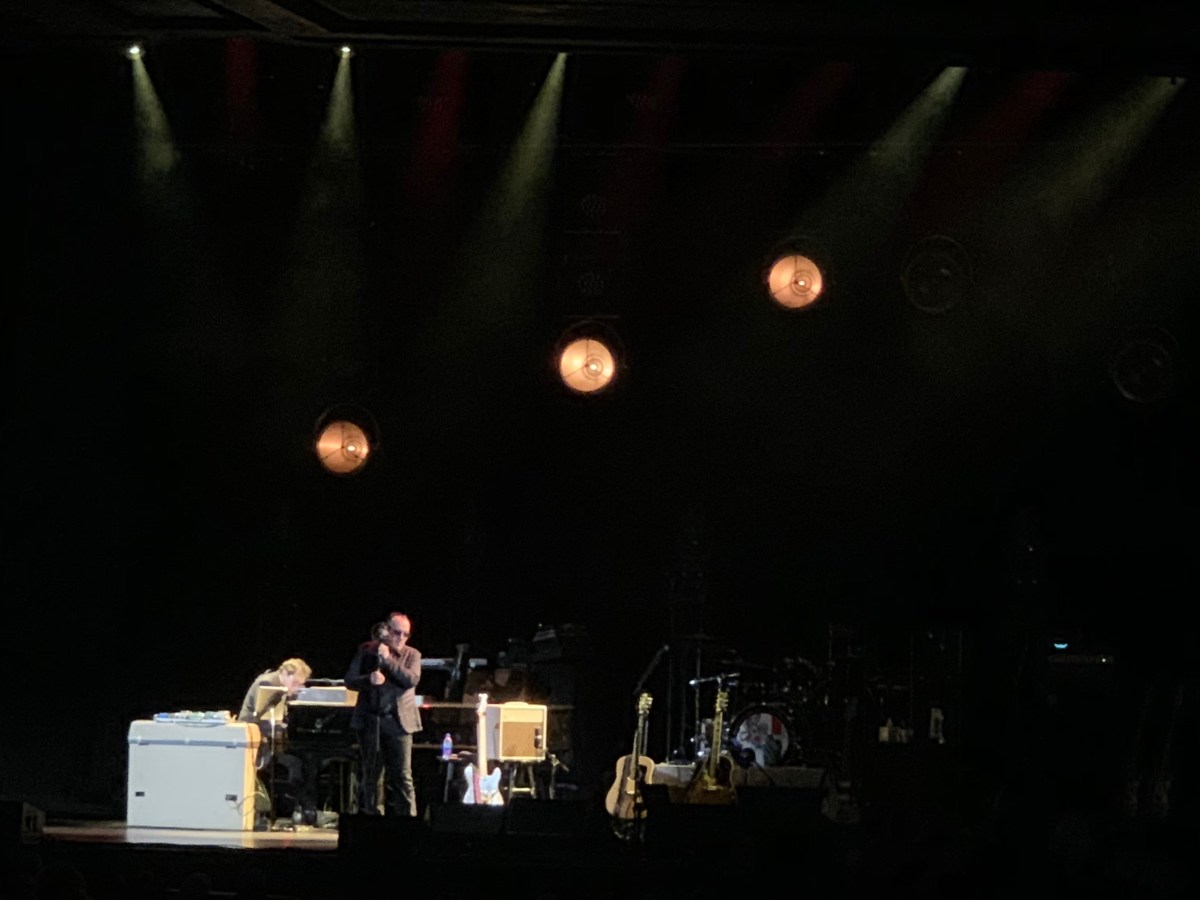 Song for Today: Mouth&nbsp;Almighty