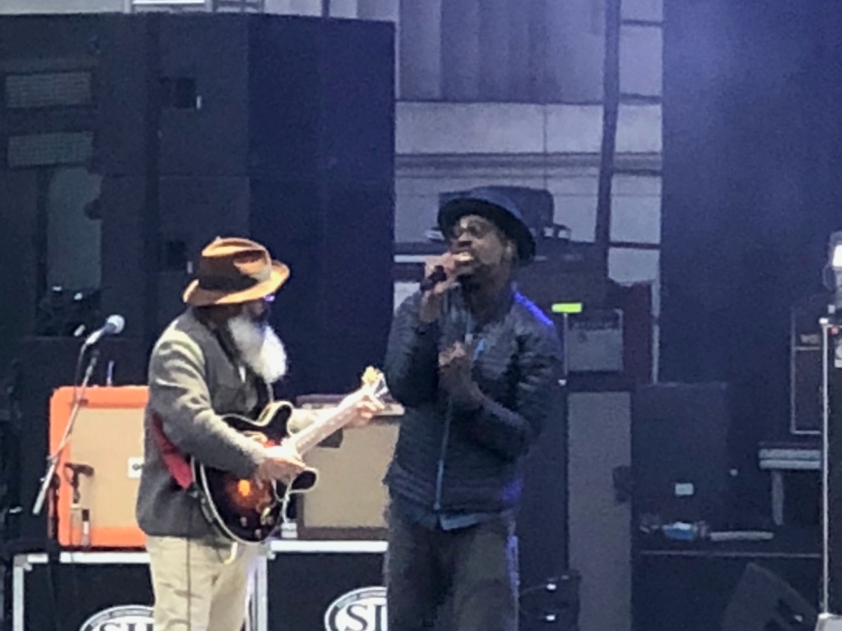 Song for Today: Staring At The&nbsp;Sun